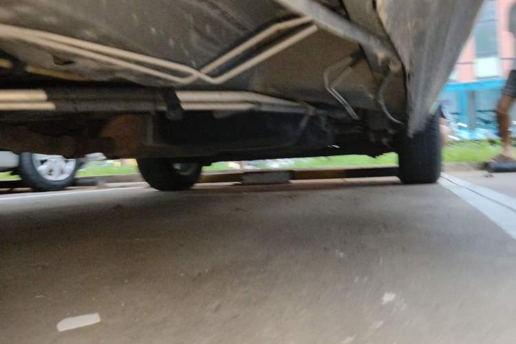 Used Buick GL8 2014 2.4L Comfort Edition Chassis Front Left