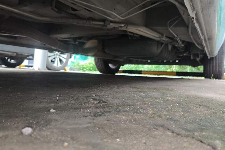 Used Buick GL8 2014 2.4L Comfort Edition Chassis Front Left