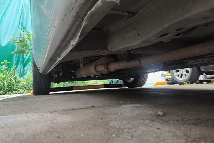 Used Buick GL8 2014 2.4L Comfort Edition Chassis Front Right