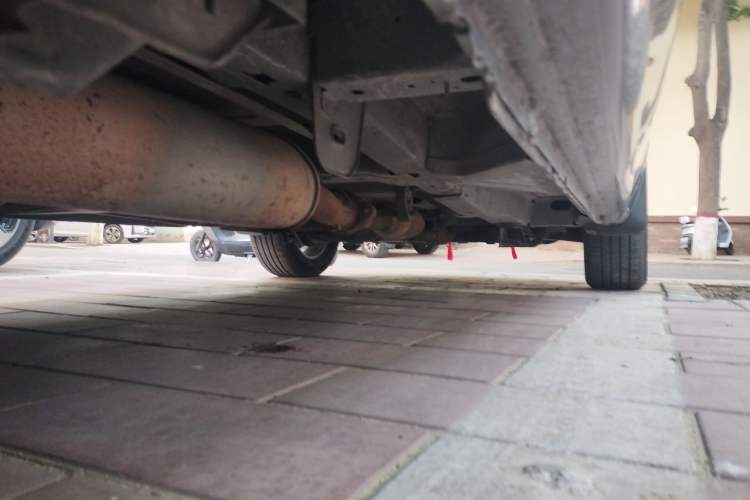 Used Buick GL8 2014 2.4L Classic Edition Chassis Front Right