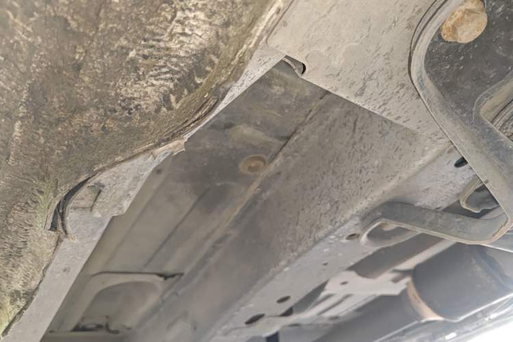 Used Buick GL8 2014 2.4L Comfort Edition Chassis Front Right
