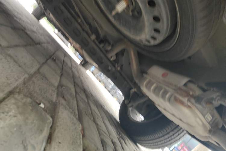 Used Buick GL8 2014 2.4L Classic Edition Chassis Rear