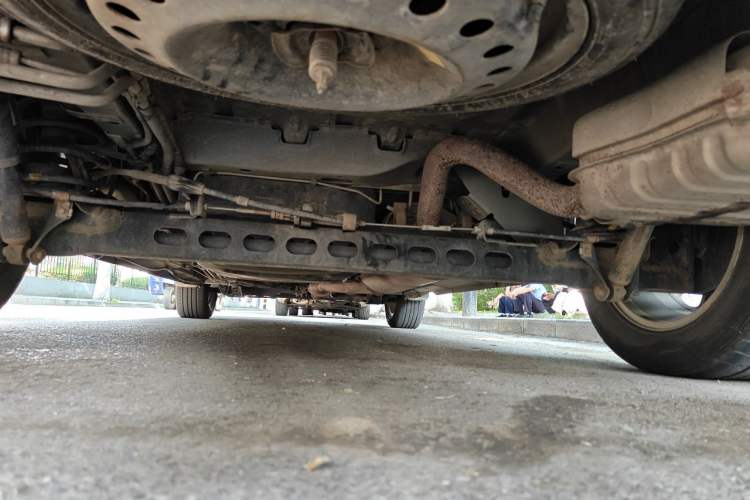 Used Buick GL8 2014 2.4L Classic Edition Chassis Rear