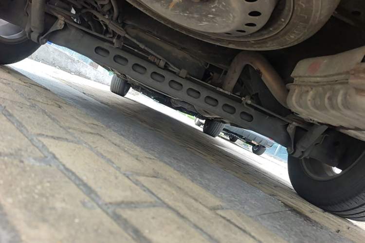 Used Buick GL8 2014 2.4L Executive Edition Chassis Rear