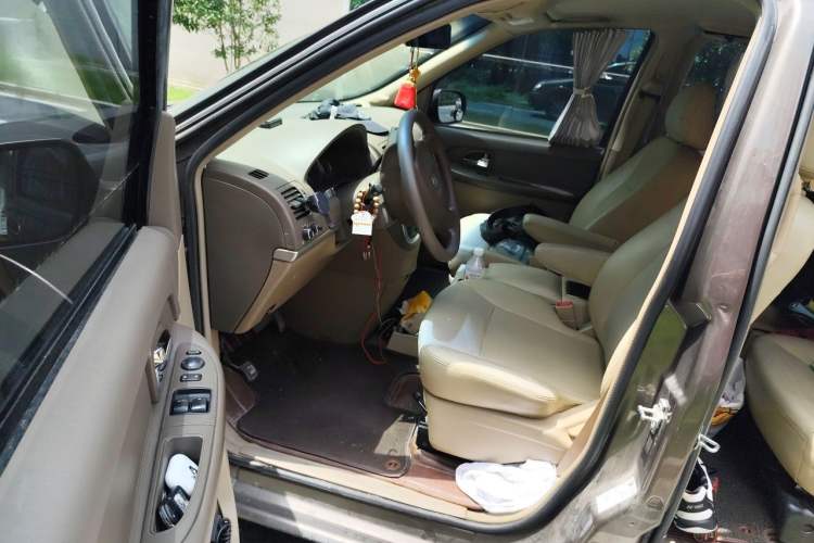 Used Buick GL8 2014 2.4L Classic Edition Driver Seat