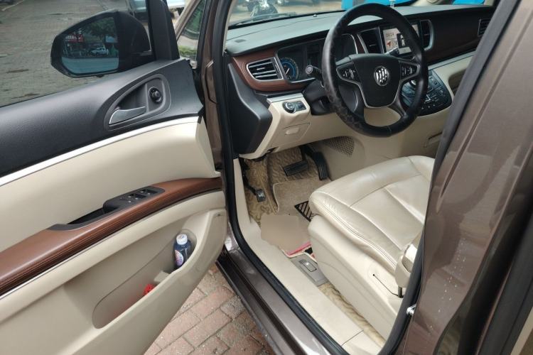 Used Buick GL8 2014 3.0L GT Luxury Business Haoya Edition Driver Seat