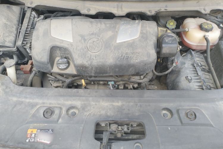 Used Buick GL8 2014 3.0L GT Luxury Business Haoya Edition Engine Bay