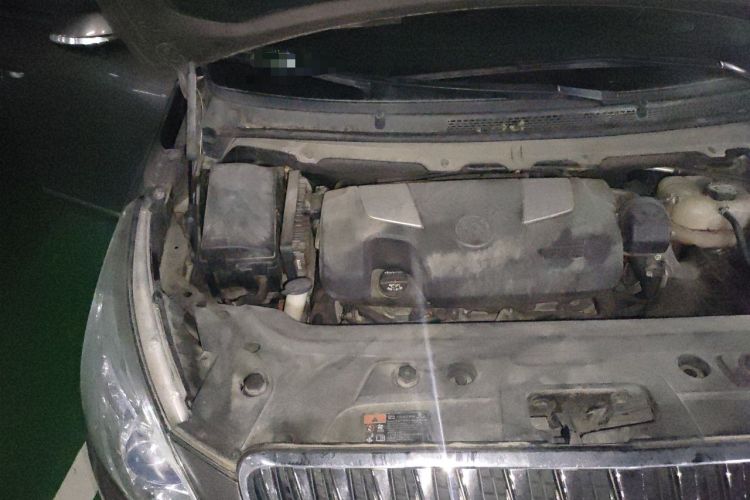 Used Buick GL8 2014 3.0L GT Luxury Business Haoya Edition Engine Bay Right