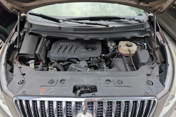Used Buick GL8 2014 2.4L LT Luxury Business Executive Edition Engine Bay
