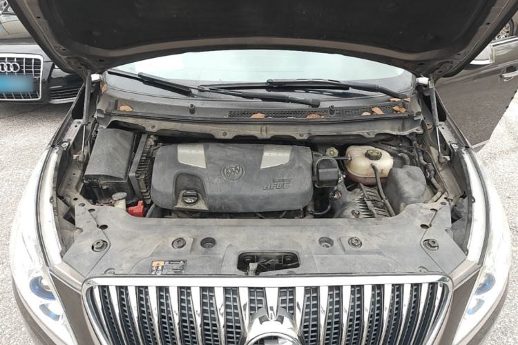 Used Buick GL8 2014 3.0L GT Luxury Business Haoya Edition Engine Bay