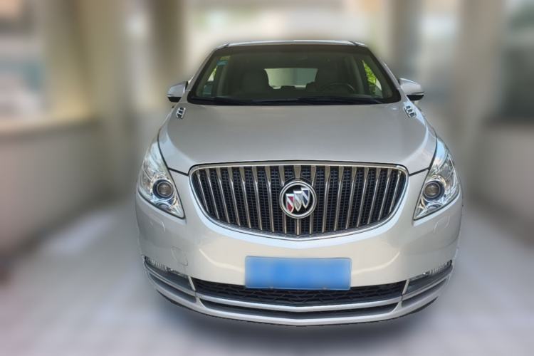 Used Buick GL8 2014 3.0L GT Luxury Business Haoya Edition Front
