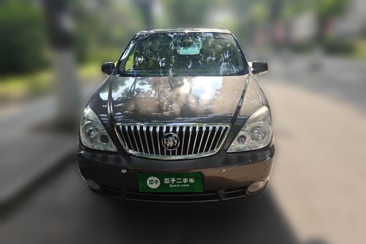 Used Buick GL8 2014 2.4L Classic Edition Front