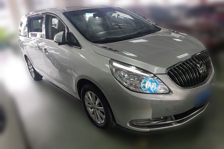 Used Buick GL8 2014 2.4L LT Luxury Business Executive Edition Front Right 45 Deg