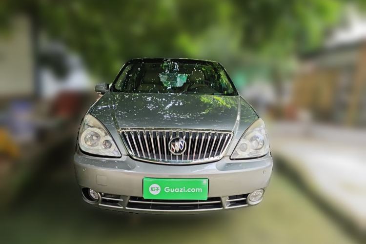 Used Buick GL8 2014 2.4L Classic Edition Front
