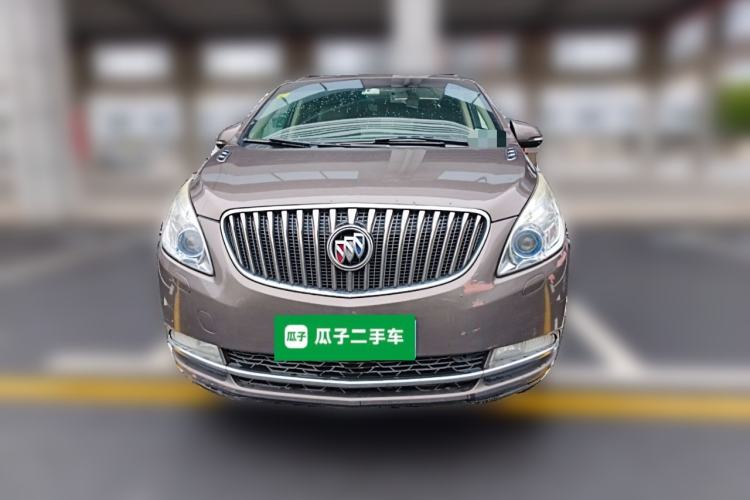 Used Buick GL8 2014 3.0L GT Luxury Business Haoya Edition Front