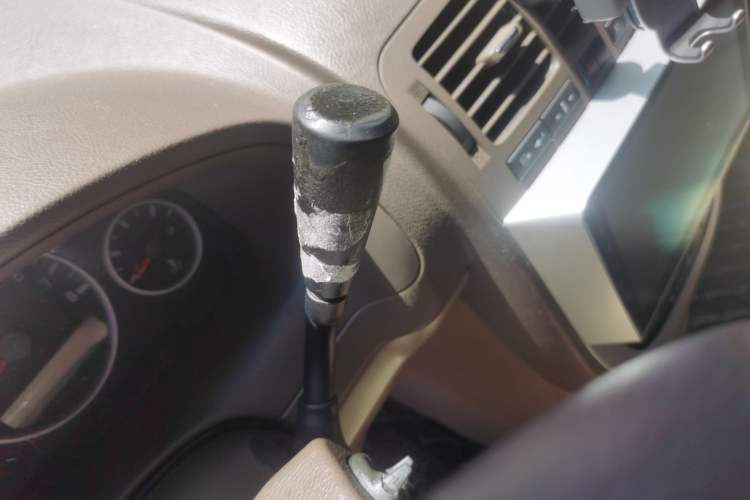 Used Buick GL8 2014 2.4L Classic Edition Gear Lever