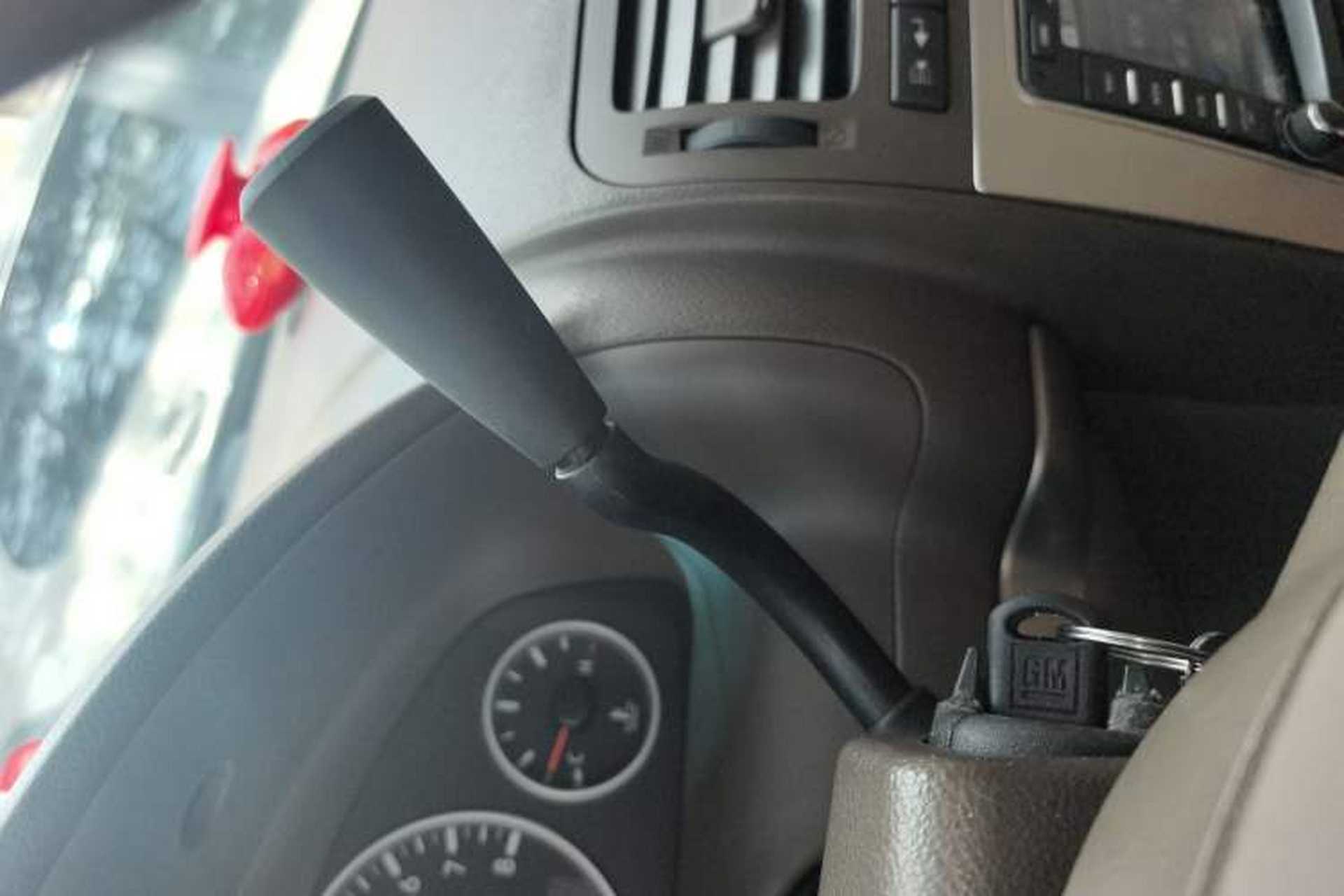 Used Buick GL8 2014 2.4L Classic Edition Gear Lever