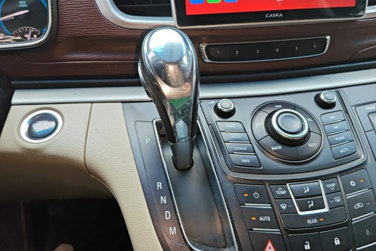 Used Buick GL8 2014 2.4L LT Luxury Business Executive Edition Gear Lever
