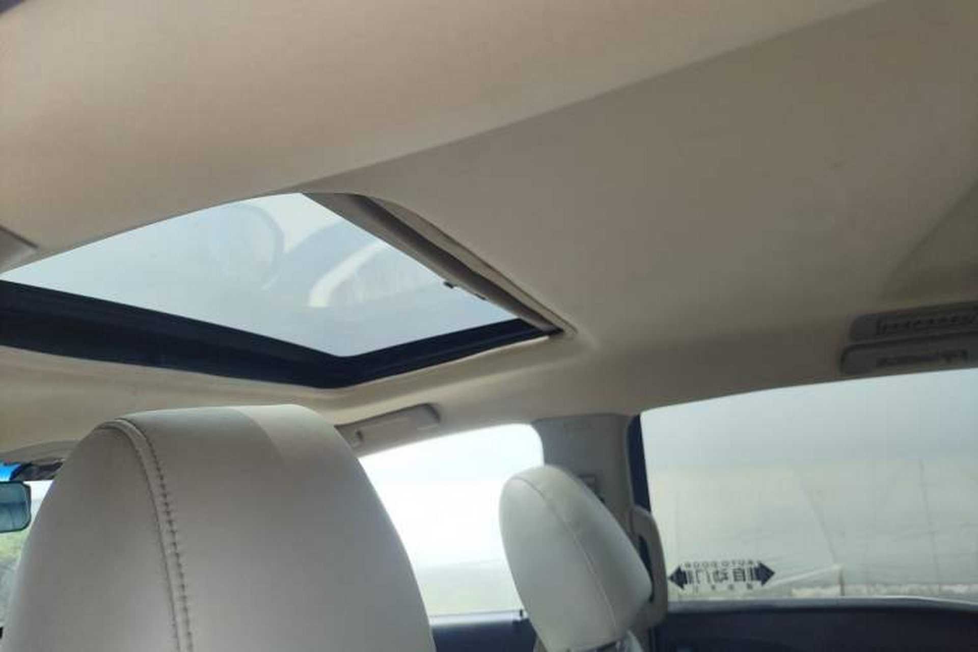 Used Buick GL8 2014 2.4L CT Luxury Business Comfort Edition Headliner
