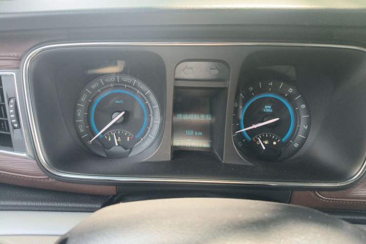 Used Buick GL8 2014 3.0L GT Luxury Business Haoya Edition Instrument Cluster