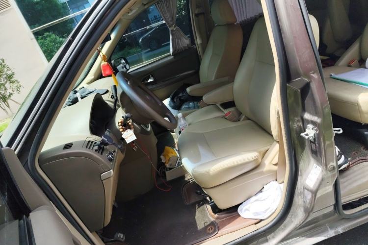 Used Buick GL8 2014 2.4L Classic Edition Left Front Seat