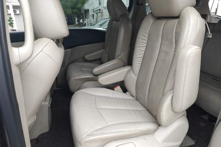Used Buick GL8 2014 3.0L GT Luxury Business Haoya Edition Left Rear Seat