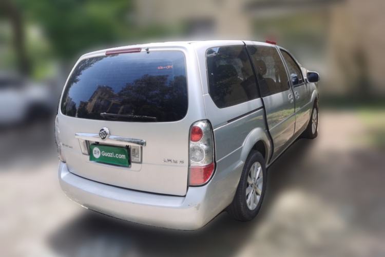 Used Buick GL8 2014 2.4L Classic Edition Rear Right 45 Deg