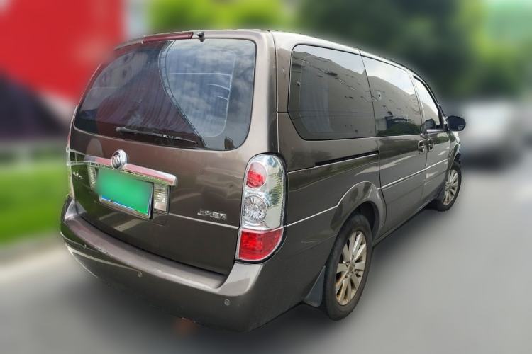 Used Buick GL8 2014 2.4L Classic Edition Rear Right 45 Deg