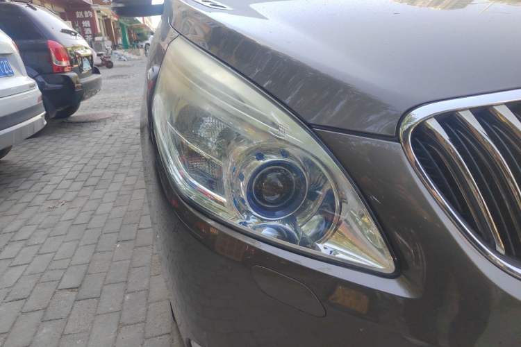 Used Buick GL8 2014 2.4L LT Luxury Business Executive Edition Right Front Headlight
