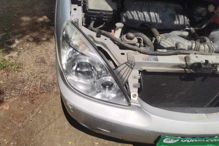 Used Buick GL8 2014 2.4L Classic Edition Right Front Headlight