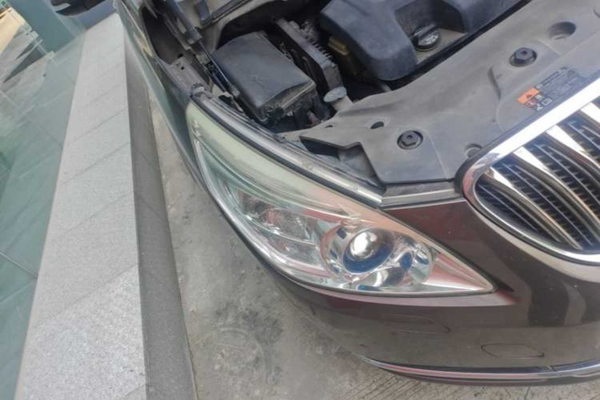 Used Buick GL8 2014 3.0L GT Luxury Business Haoya Edition Right Front Headlight