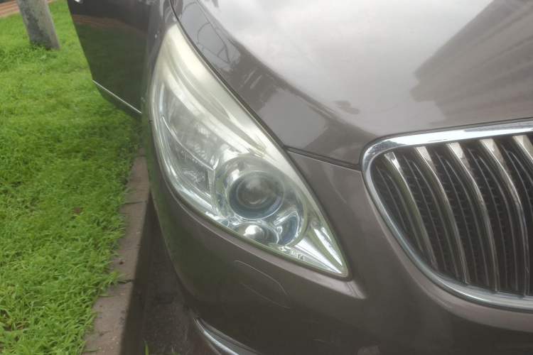 Used Buick GL8 2014 3.0L XT Luxury Business Flagship Edition Right Front Headlight