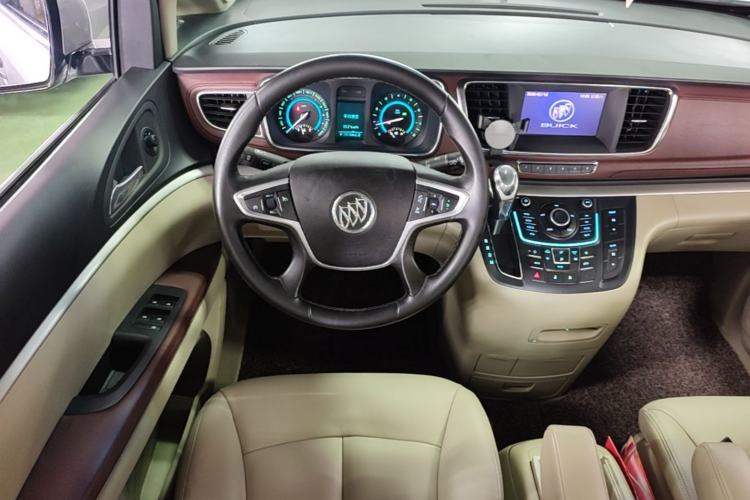 Used Buick GL8 2014 2.4L LT Luxury Business Executive Edition Steering Wheel