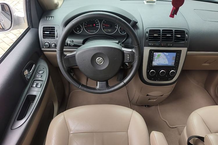 Used Buick GL8 2014 2.4L Executive Edition Steering Wheel
