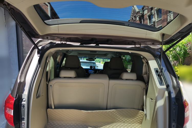 Used Buick GL8 2014 3.0L GT Luxury Business Haoya Edition Trunk