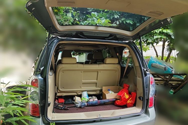Used Buick GL8 2014 2.4L Classic Edition Trunk