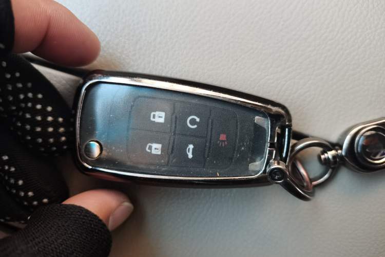 Used Buick GL8 2014 3.0L GT Luxury Business Haoya Edition Vehicle Key