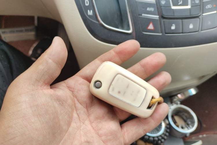 Used Buick GL8 2014 2.4L CT Luxury Business Comfort Edition Vehicle Key