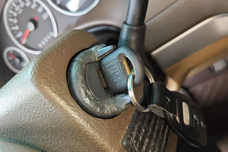 Used Buick GL8 2014 2.4L Comfort Edition Vehicle Key