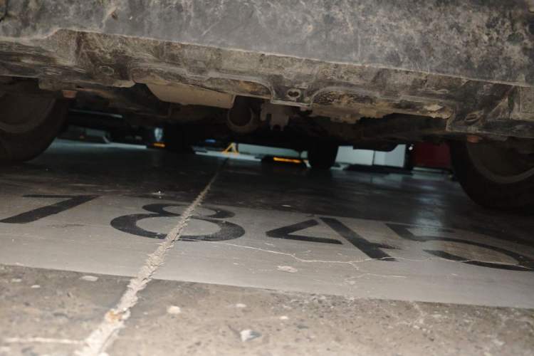 Used Buick GL8 2014 2.4L Comfort Edition Chassis Front