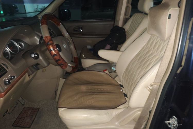 Used Buick GL8 2014 2.4L Comfort Edition Left Front Seat