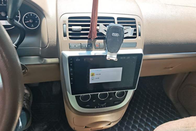 Used Buick GL8 2014 2.4L Classic Edition Audio And AC Panel