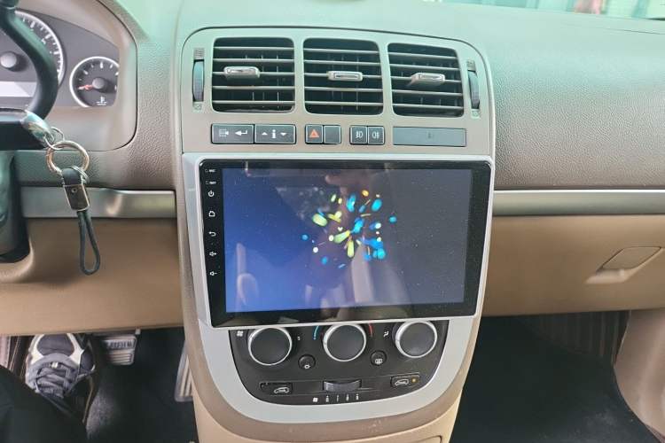 Used Buick GL8 2014 2.4L Classic Edition Audio And AC Panel