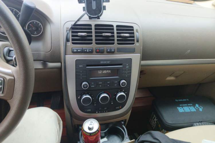 Used Buick GL8 2014 2.4L Classic Edition Audio And AC Panel
