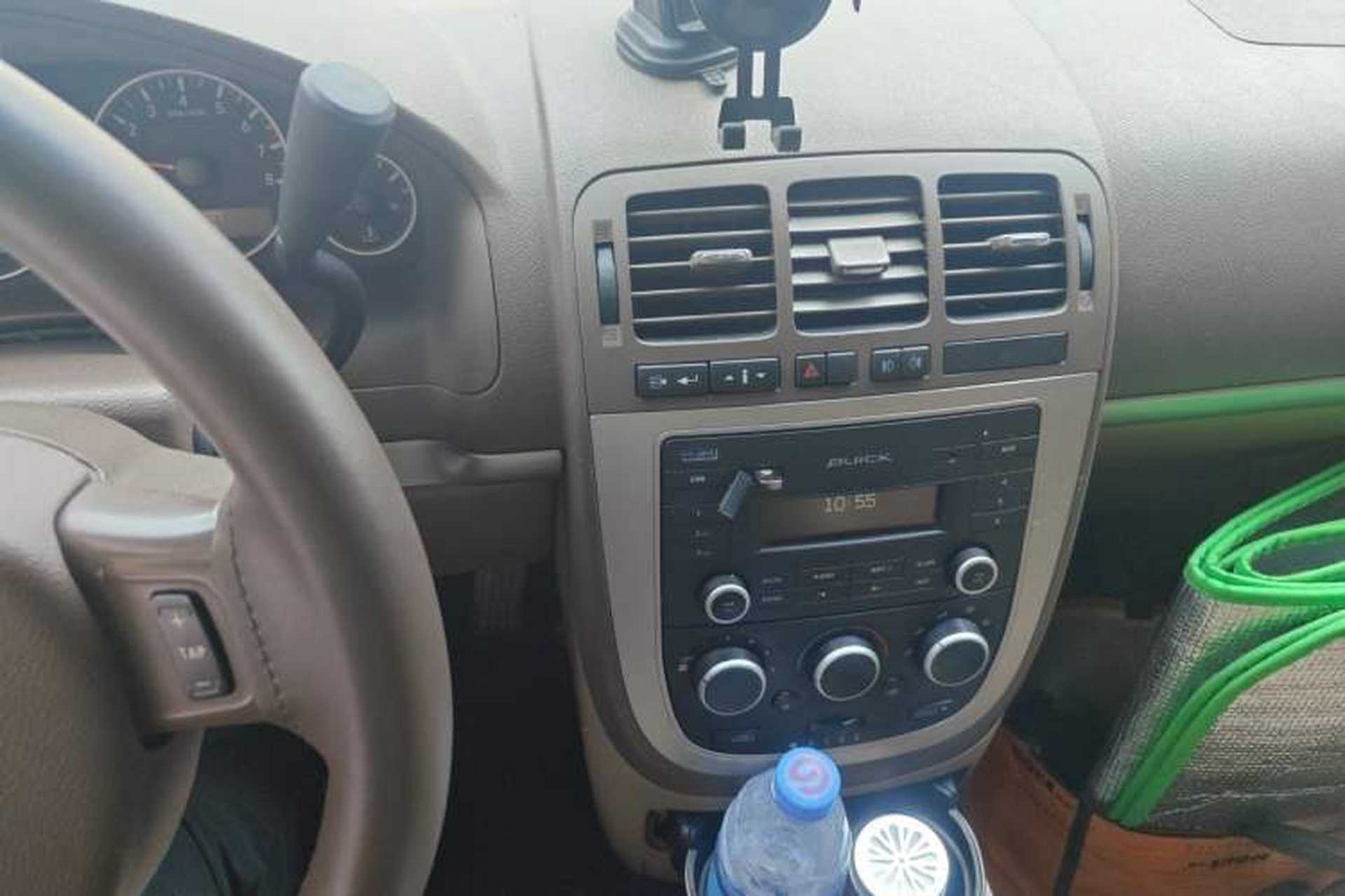 Used Buick GL8 2014 2.4L Comfort Edition Audio And AC Panel