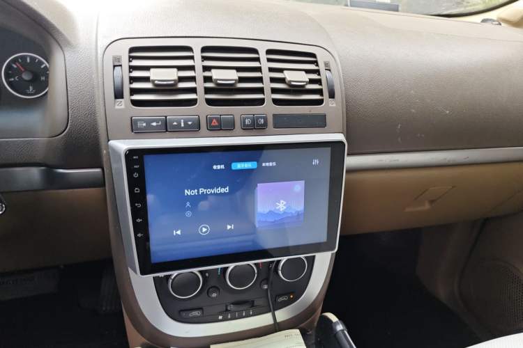 Used Buick GL8 2014 2.4L Classic Edition Audio And AC Panel