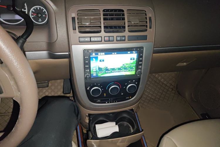 Used Buick GL8 2014 2.4L Classic Edition Audio And AC Panel