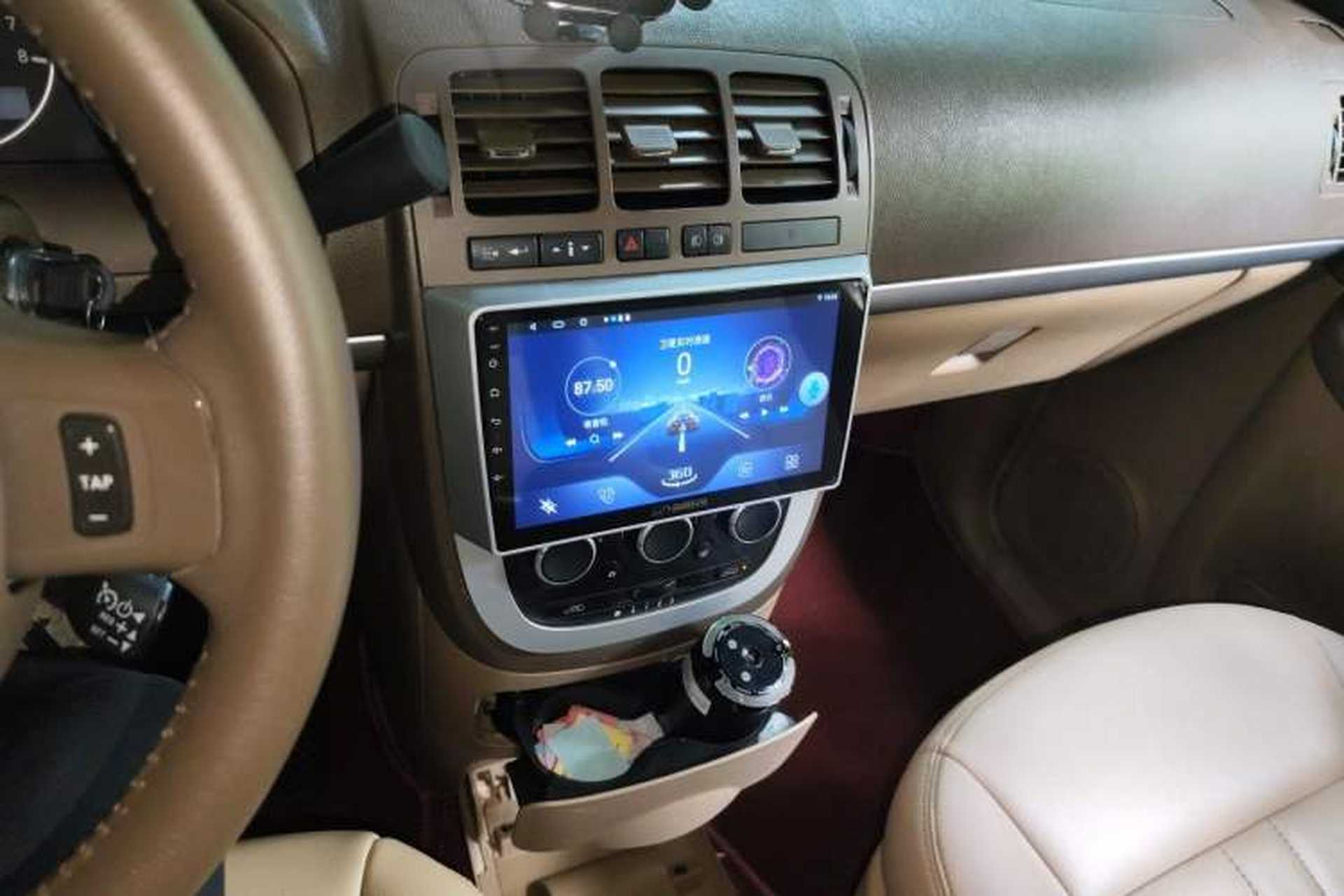 Used Buick GL8 2014 2.4L Classic Edition Audio And AC Panel