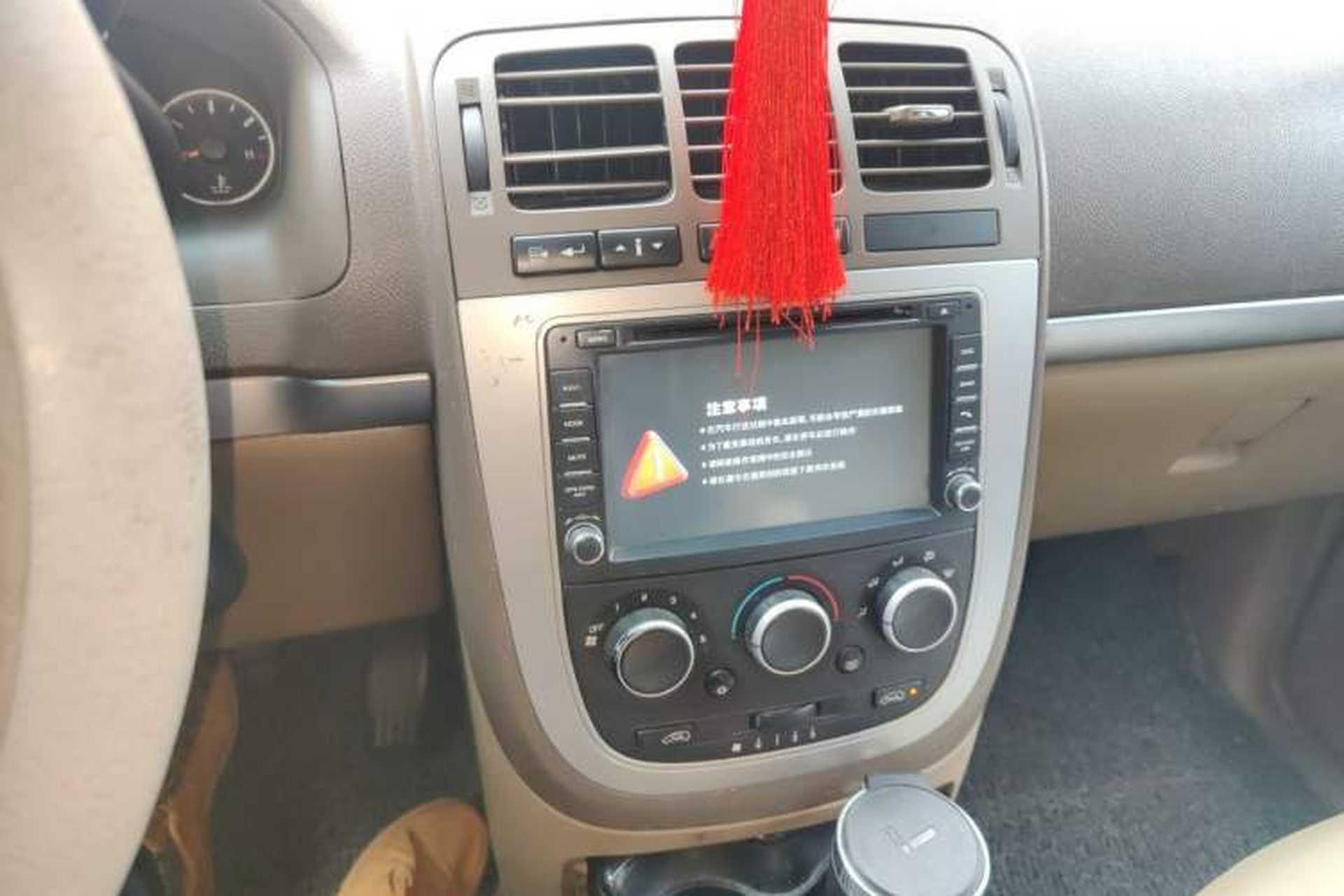 Used Buick GL8 2014 2.4L Classic Edition Audio And AC Panel