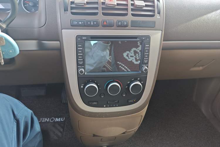 Used Buick GL8 2014 2.4L Classic Edition Audio And AC Panel
